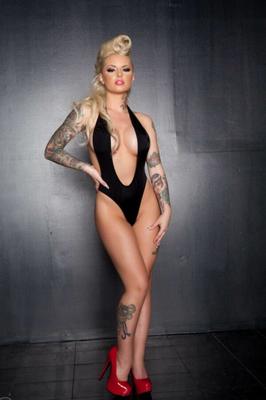 Christy Mack chaton sexe blonde