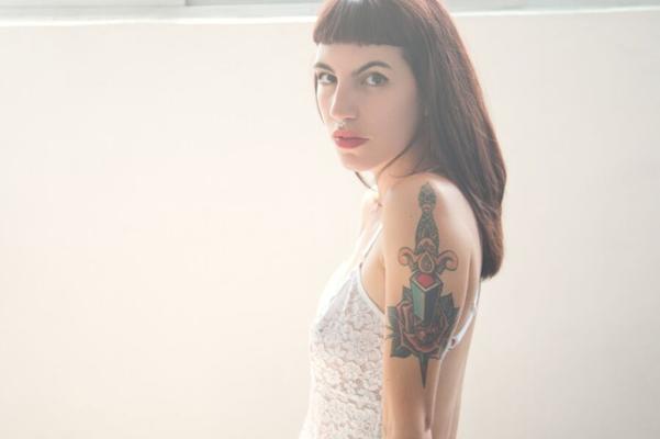 Suicide Girls – Renycide – Gelb