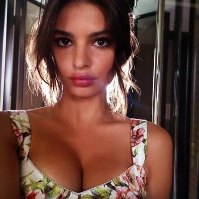 Emily Ratajkowski