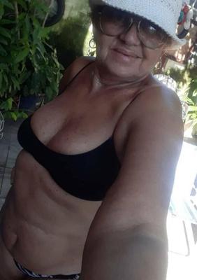 LA ABUELITA MARÍA