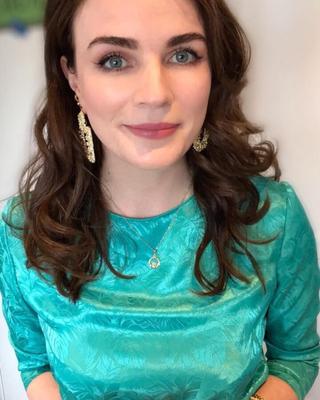 Aisling Bea, Irish beauty