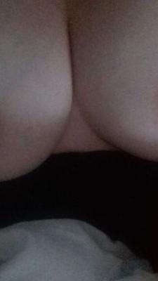 Neighbour sending tease photos