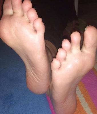 Soles that need to be worshipped