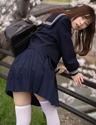 japanese girls: Eri