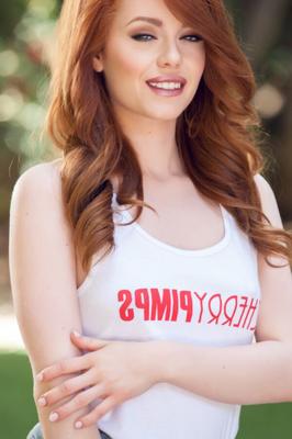 Ella Hughes lista para jugar