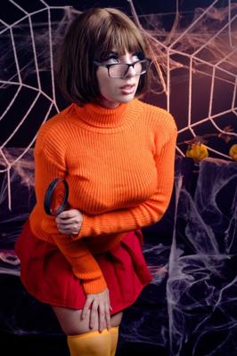 Valentina Kryp – Velma