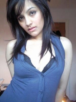 Fille indienne sexy exposant