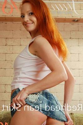 Stunning - Carolina - Redhead Jean Skirt