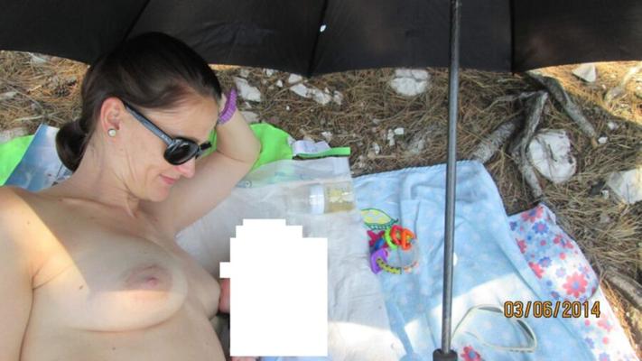 Sexy mommies on holidays - Breast Feeding