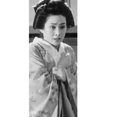 La actriz japonesa Yoko Tsukasa en Yojimbo