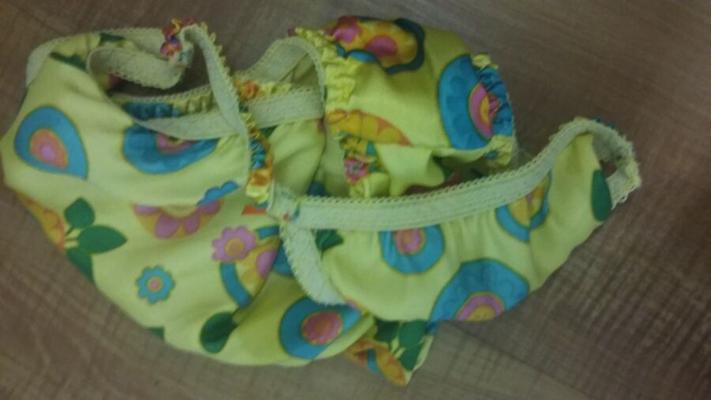 Braguita bikini hilo raso estampado amarillo