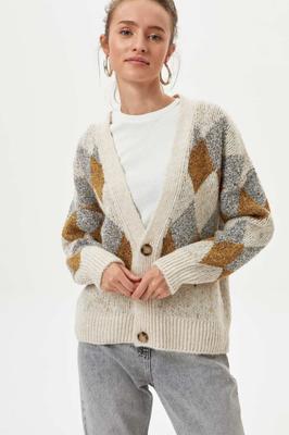 quelques jolies filles en pull