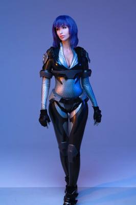 Lera Himera - Mono de látex para cosplay de Motoko Kusanagi