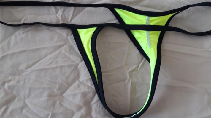 Bikini de plage petite amie