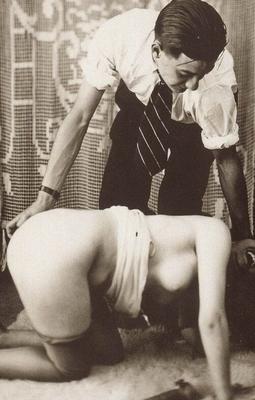 Spanking-Singles – Schwarz und Weiß – Vintage-Penner