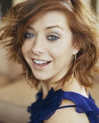 Alyson hannigan blue dress