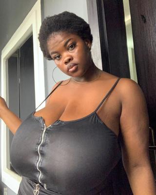 Chioma Lov: monster black bellywarmer tits