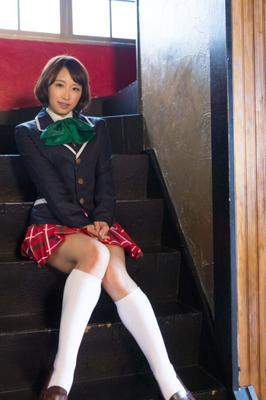 AV Idol Kimito Ayumi - school uniform