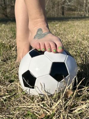 poseylynnjames - Pieds de fille de football