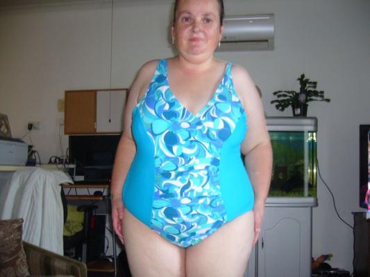 Samantha dans son maillot de bain