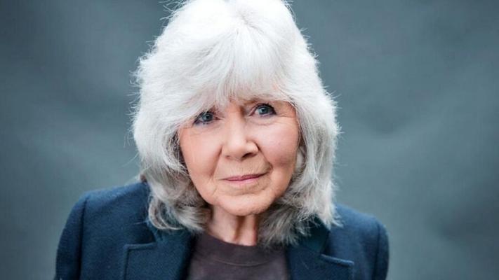 JILLY COOPER