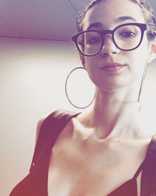 Eve Peyser, une juive new-yorkaise vraiment sexy, Woody Allen aux allures de MF.