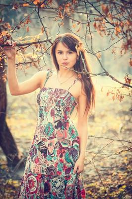 Young - Amateur - Natasha Severodonetck - slim brunette woodland