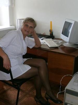 Sexy reife Krankenschwester Oksana aus Krasoyarsk NN