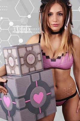 Companion Cube