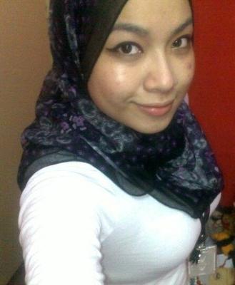 Malay Gurl with Hijab