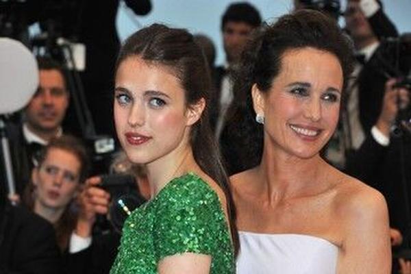 Rainey & Sarah Margaret Qualley (daughters of Andy MacDowell)