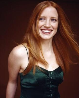 Jessica Chastain garota hippie descalça