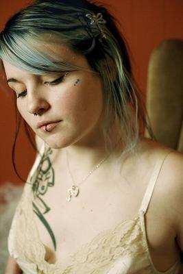 Suicide Girls – Cherry – Racing Thoughts