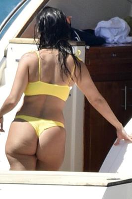 Solicitud de fan: Kourtney Kardashian