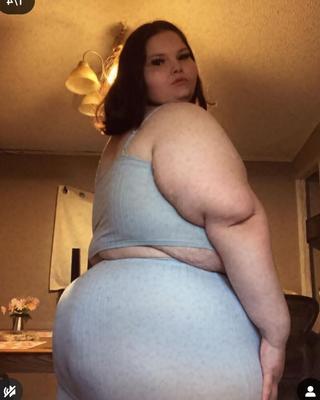 SSBBWThighzilla Instagram SSBBW com BUNDA GIGÂNTICA